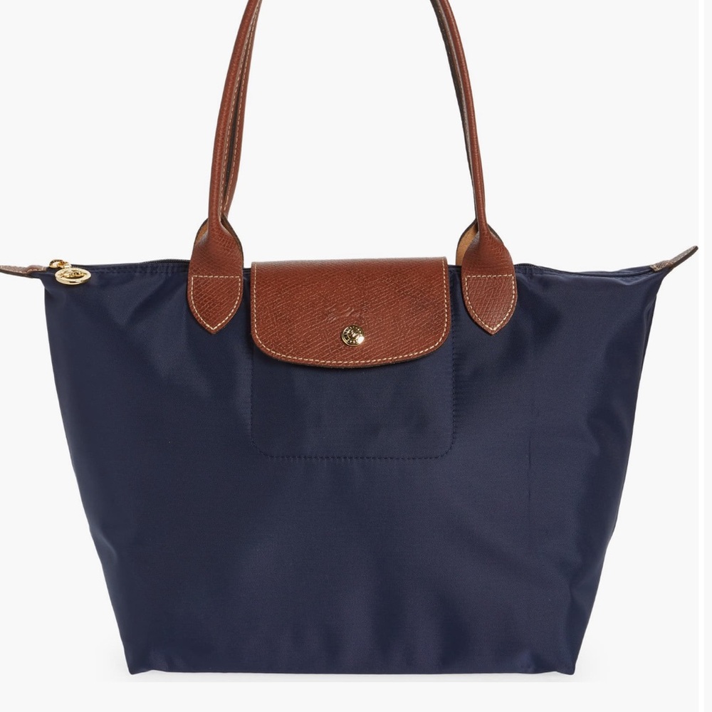 Longchamp Medium Le Pliage Nylon Shoulder Tote